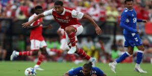 战术视角：AG真人解析哈兰德如何重塑进攻格局-AG真人