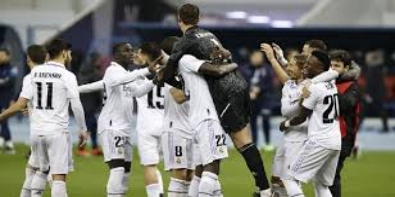 战术拆解：左路强攻与风险并存的平衡博弈- AG真人