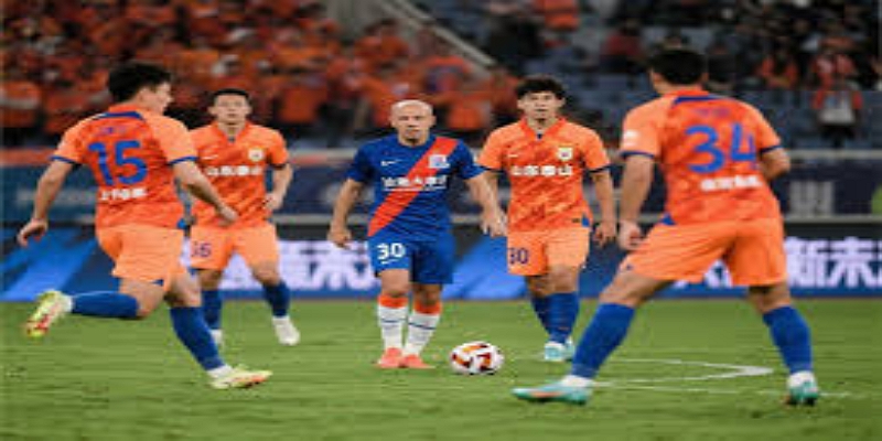 红牌改变战局-AG真人视角下的关键转折 - AG真人